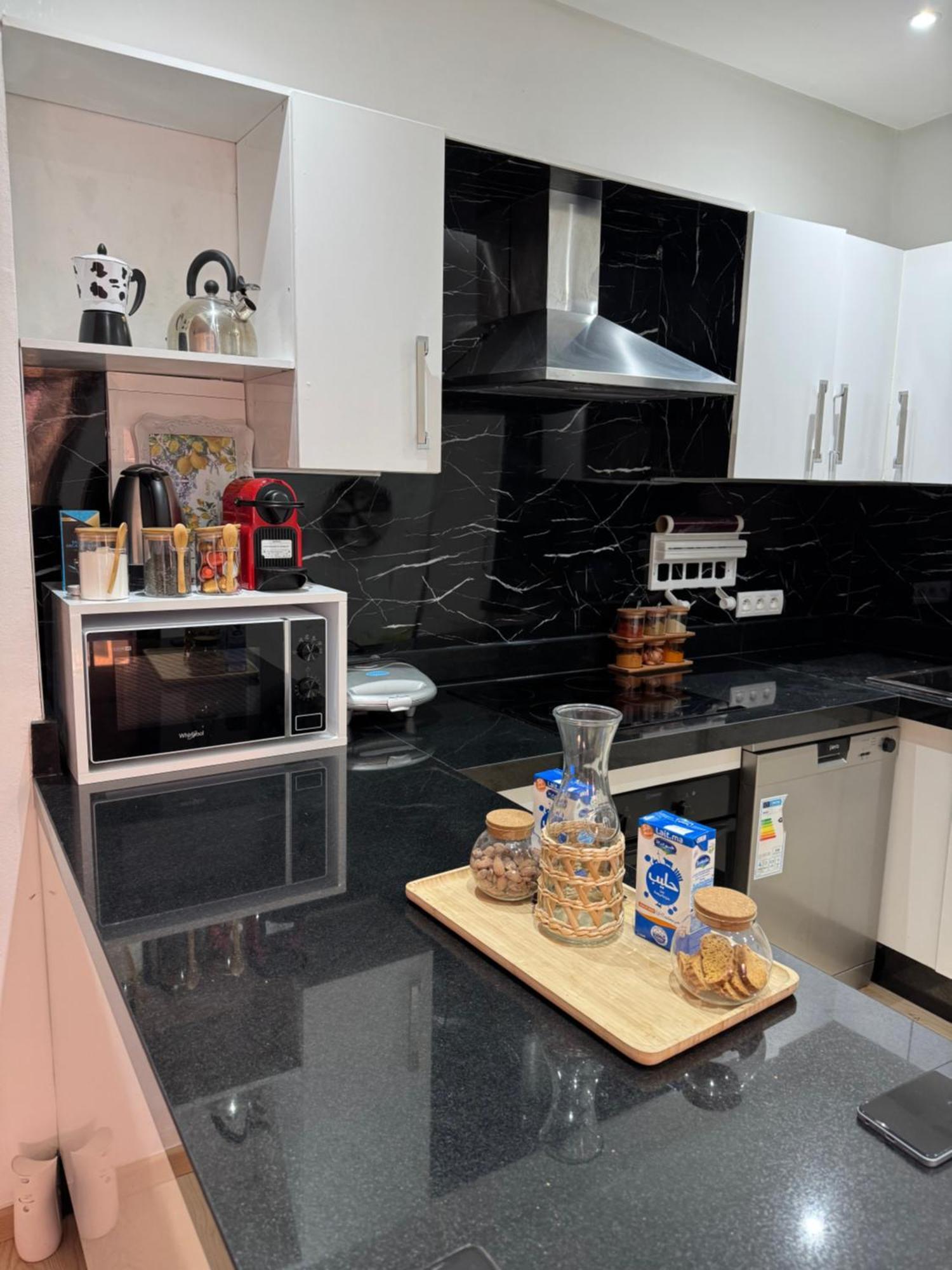 Appartement Centre Marrakech Gueliz - Cool & Cozy Apartment For A Family Stay In The Heart Of The City Marrakesh Eksteriør billede